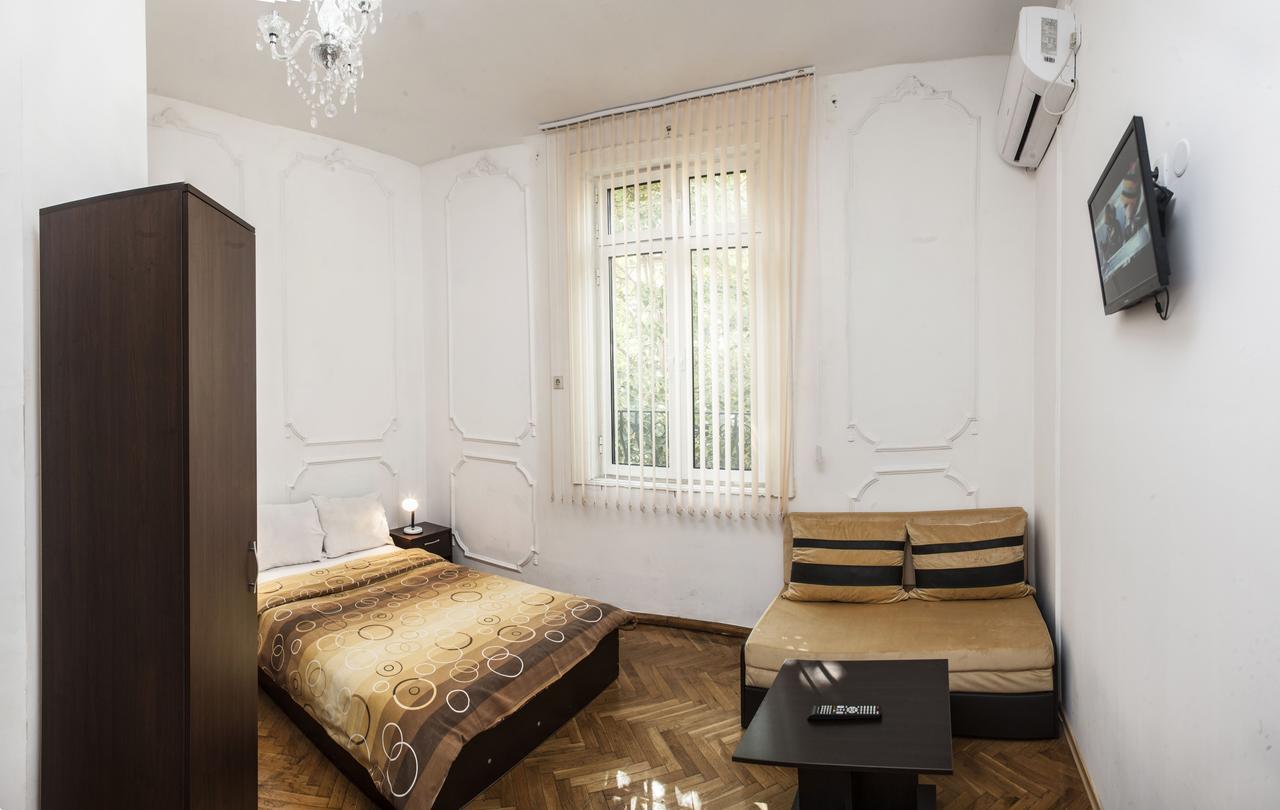 Central Guesthouse Five Corners 소피아 외부 사진
