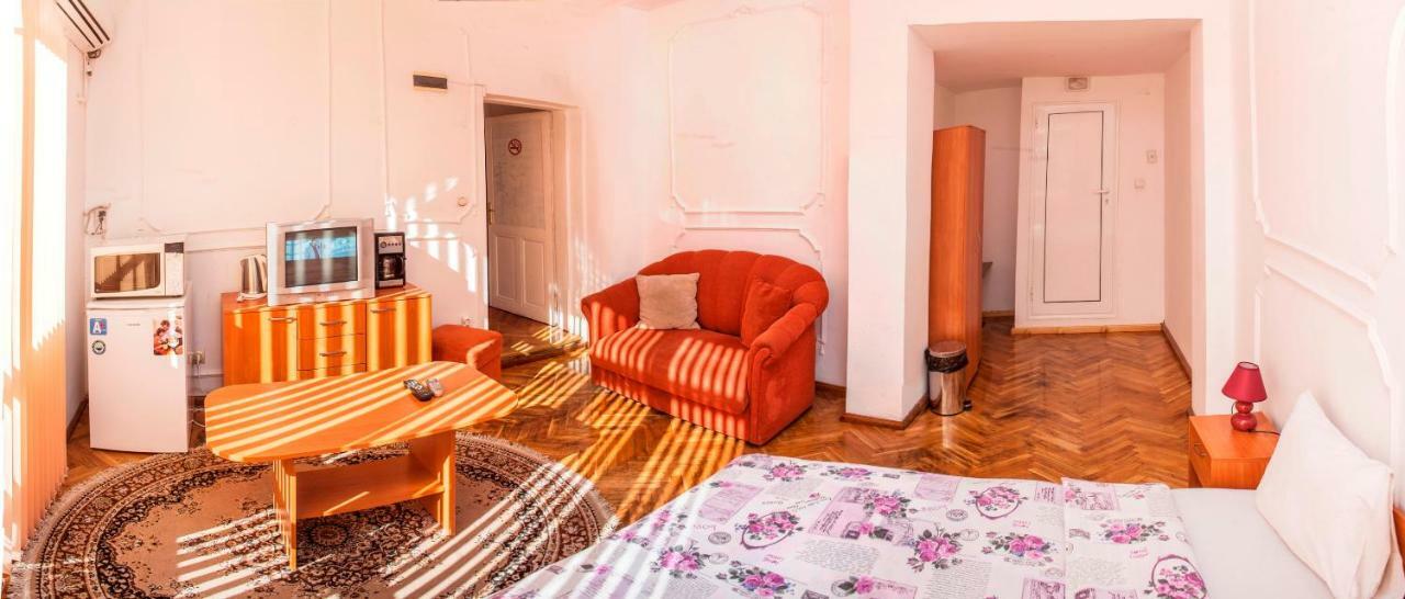 Central Guesthouse Five Corners 소피아 외부 사진